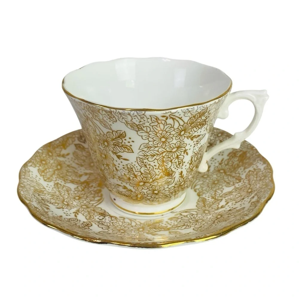 Colclough Bone China Gold Floral Chintz Scalloped Rim Teacup And Saucer